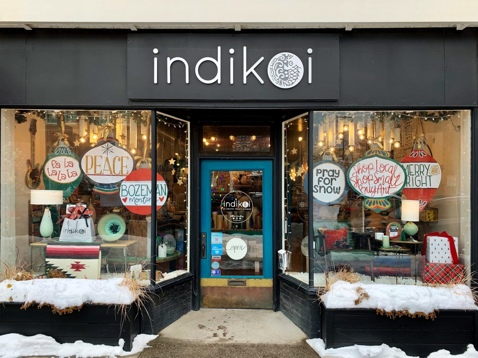 Christmas Stroll 2023: In-Store Activity and Window Decorating Contest Application